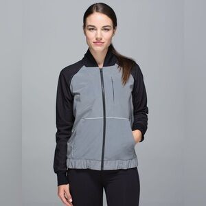 Lululemon Bright Bomber Jacket - Reflective - Silver / Black - Size 4